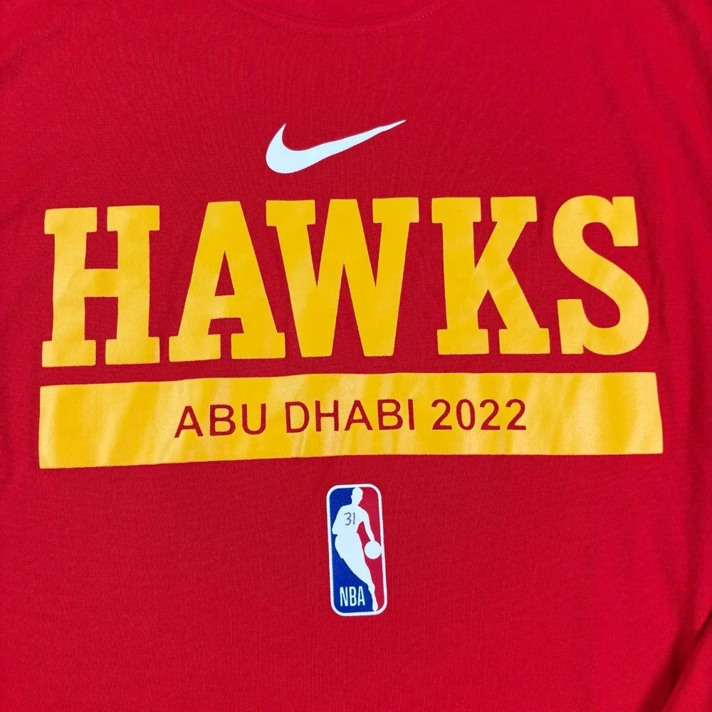 Nike shirt good